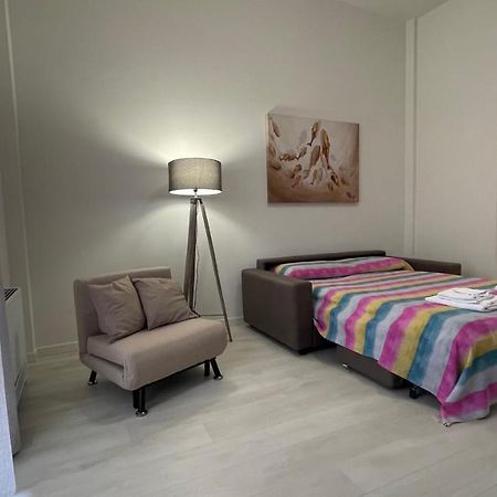 Casa Princi - Lago Ceresio ポルト・チェレージオ エクステリア 写真